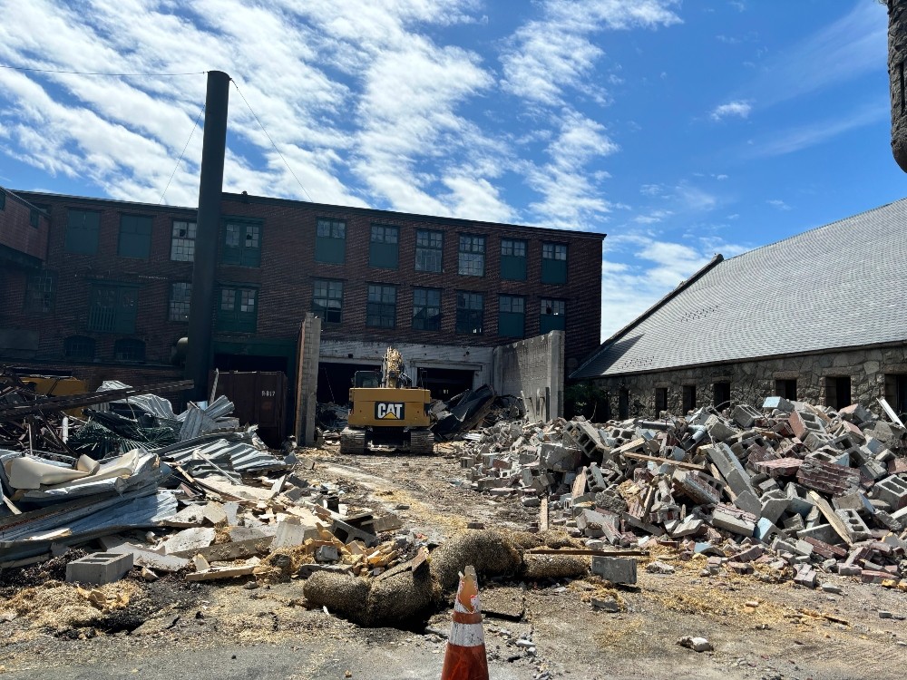 Bristol Yarn Mill demolition asbestos abatement bristol ri