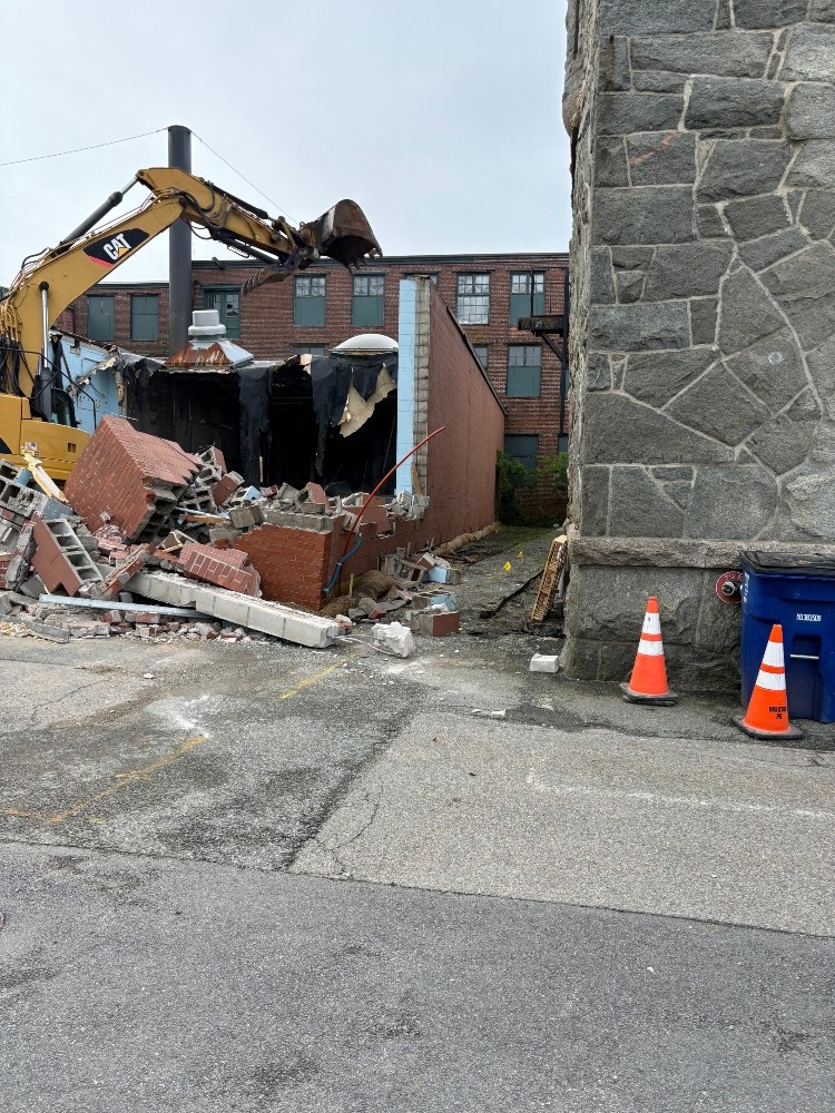 Bristol Yarn Mill demolition asbestos abatement bristol ri