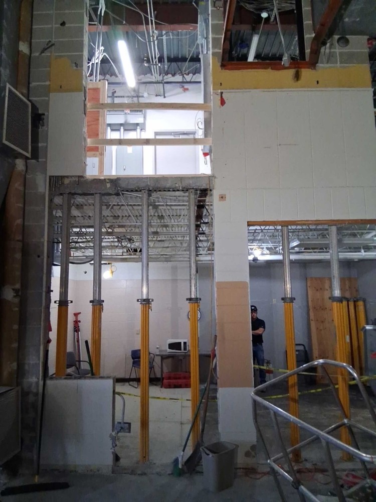 roger williams university asbestos abatement - bristol, RI