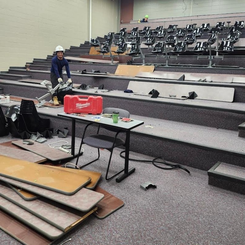 Roger Williams University School of EngineeringSelective Demolition and Asbestos Abatement