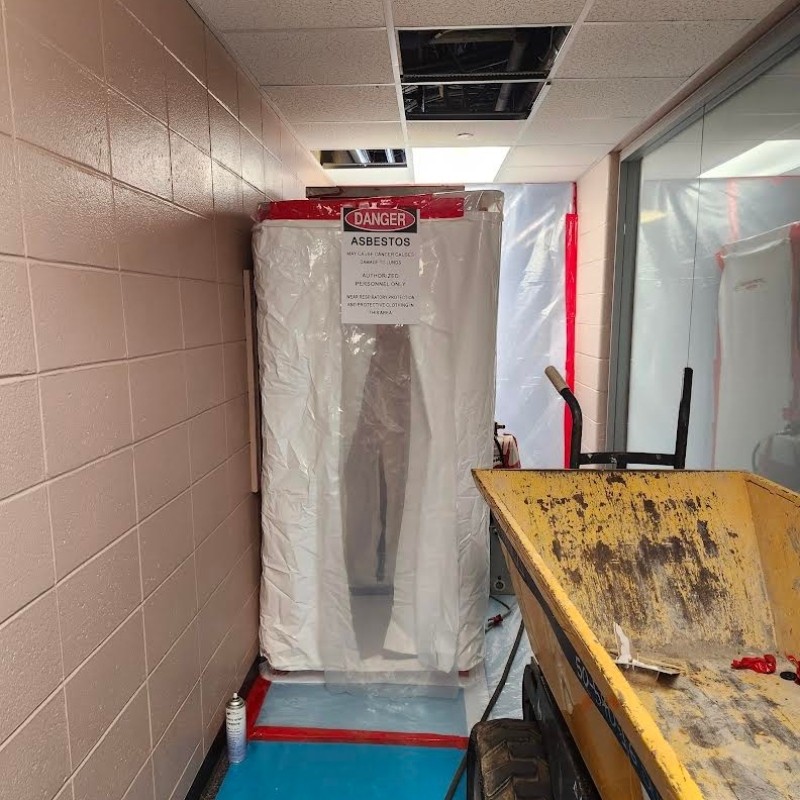 Roger Williams University School of EngineeringSelective Demolition and Asbestos Abatement
