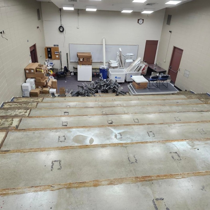 Roger Williams University School of EngineeringSelective Demolition and Asbestos Abatement