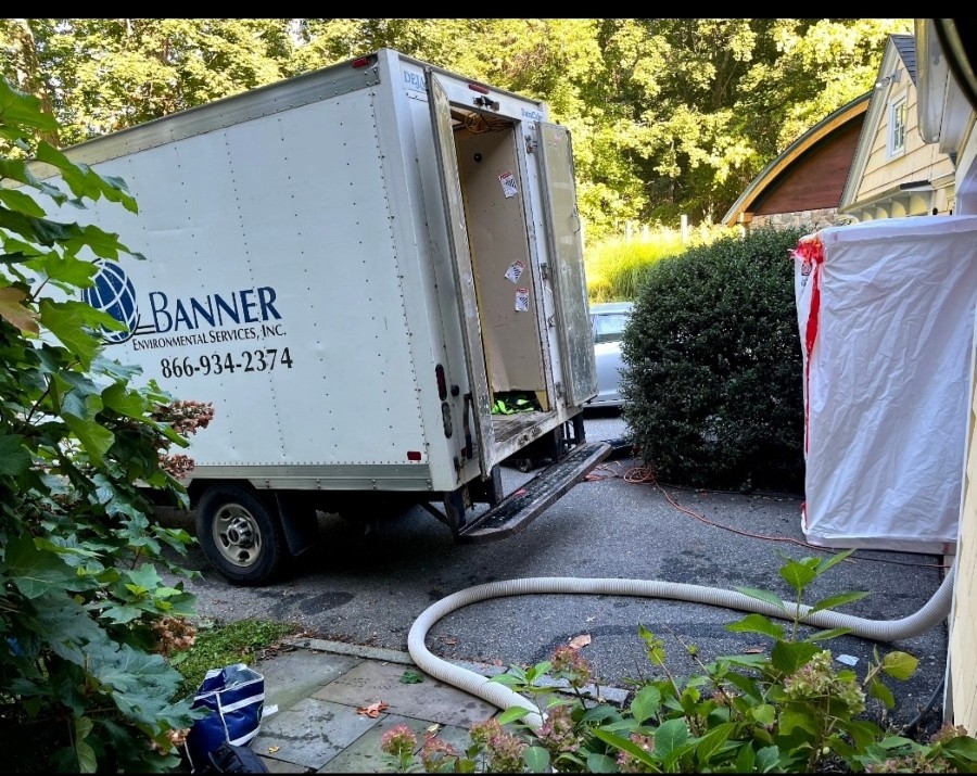 vermiculite insulation removal from residential attic in concord, MA