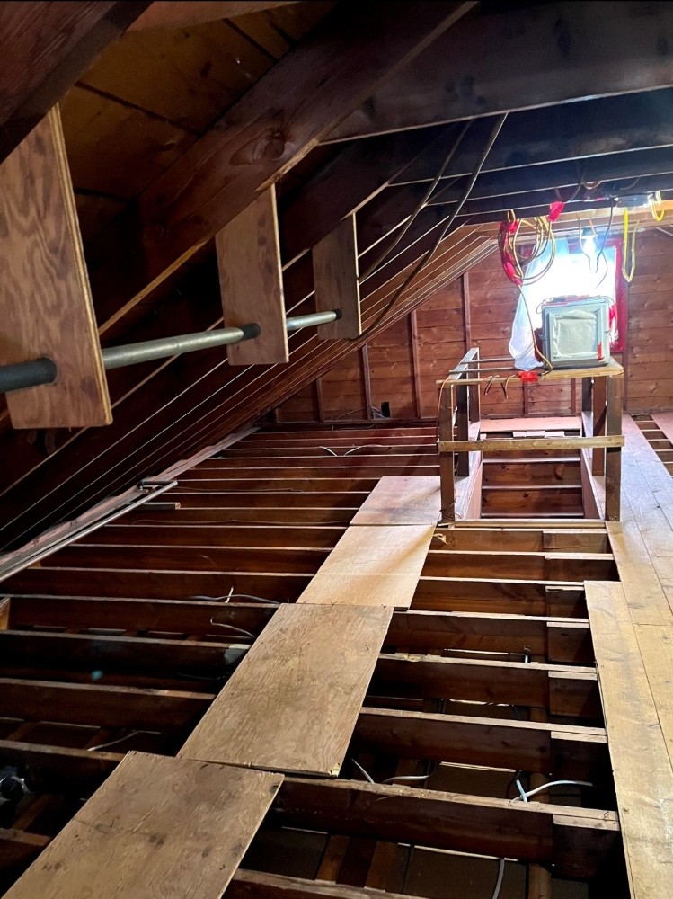 Safe and Thorough Vermiculite Removal in Greenfield, MA