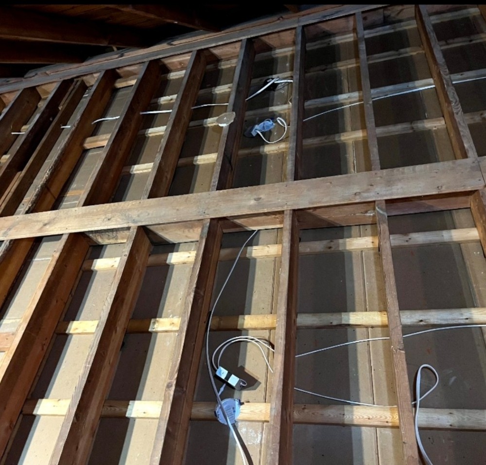 Safe and Thorough Vermiculite Removal in Greenfield, MA